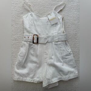 Show me your mumu  White Belted Romper 
NWT!!